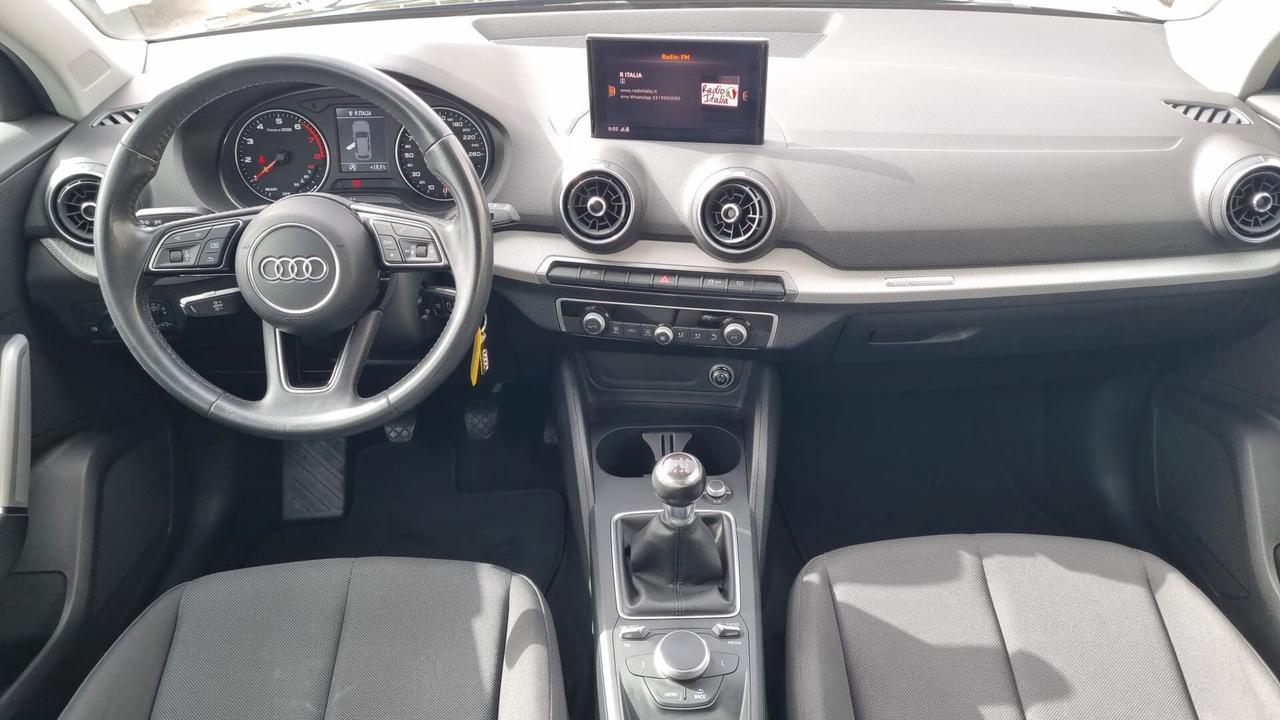 Audi Q2 30 TFSI Business
