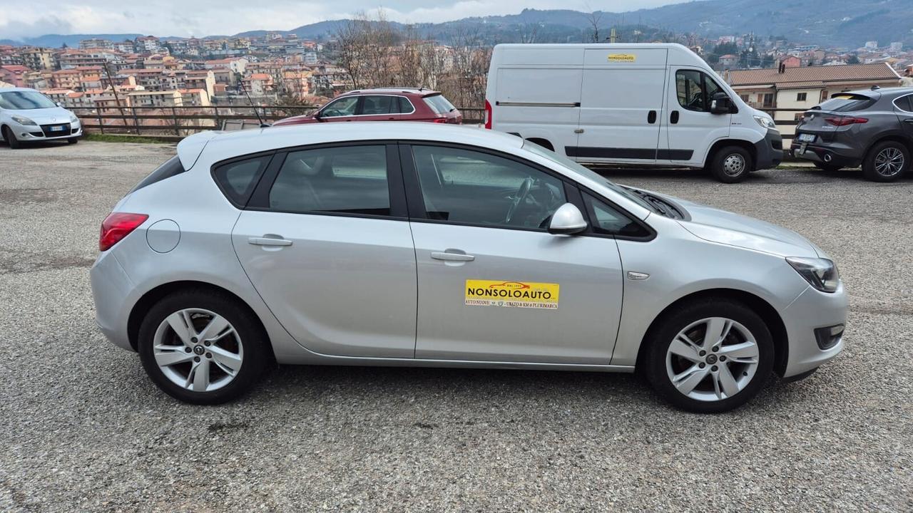 Opel Astra 1.7 CDTI 110CV 5p Elect. 2014-Km 158000