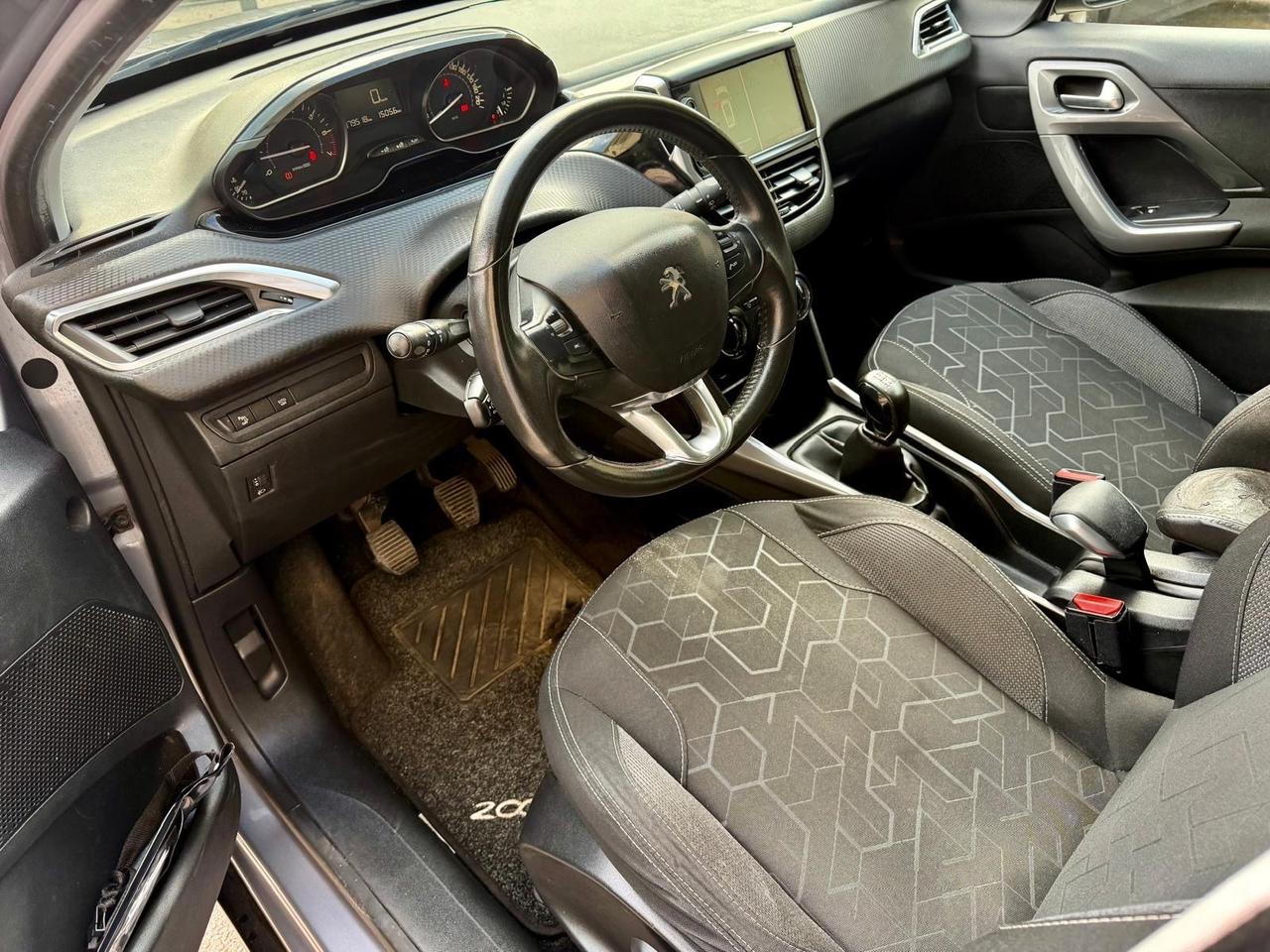 Peugeot 2008 PureTech 82 Allure