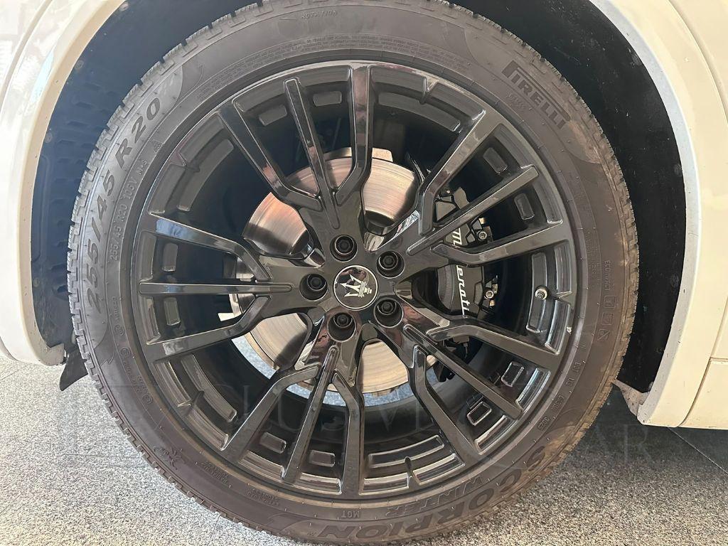 MASERATI - Grecale - 2.0 MHEV Modena