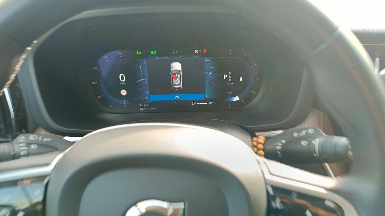 Volvo XC 60 XC60 B4 (d) AWD automatico Business