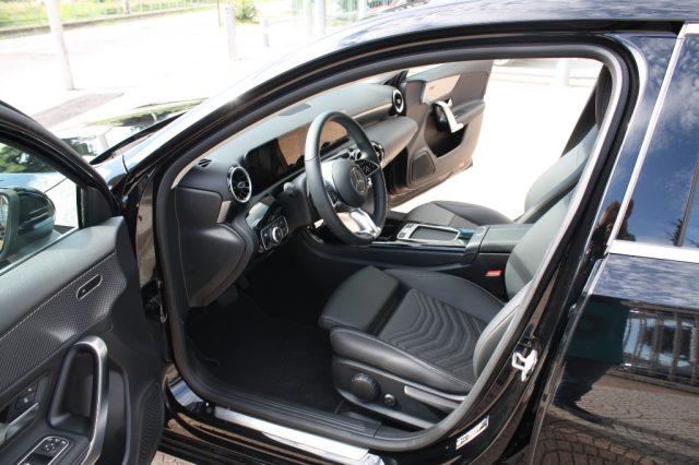 MERCEDES-BENZ A 180 Automatic AMG Line Advanced Plus