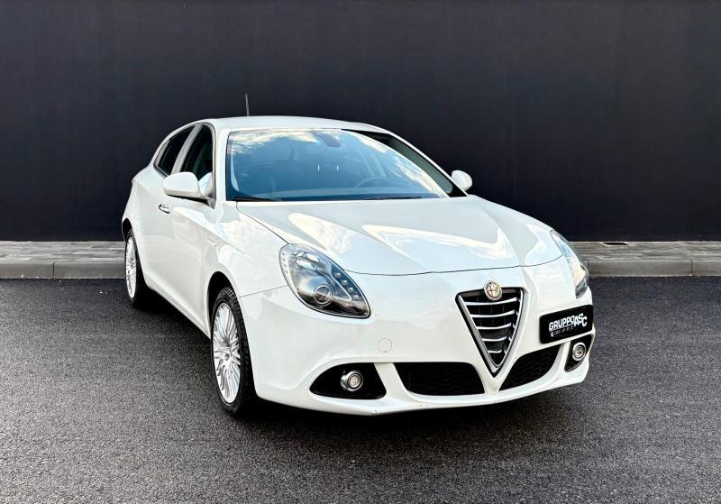 Alfa Romeo Giulietta 1.4 tb Progression 105cv E6 OK NEOPATENTATI