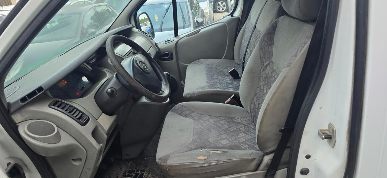 Opel Vivaro 27 2.0 CDTI 120CV PC-TN Furgone