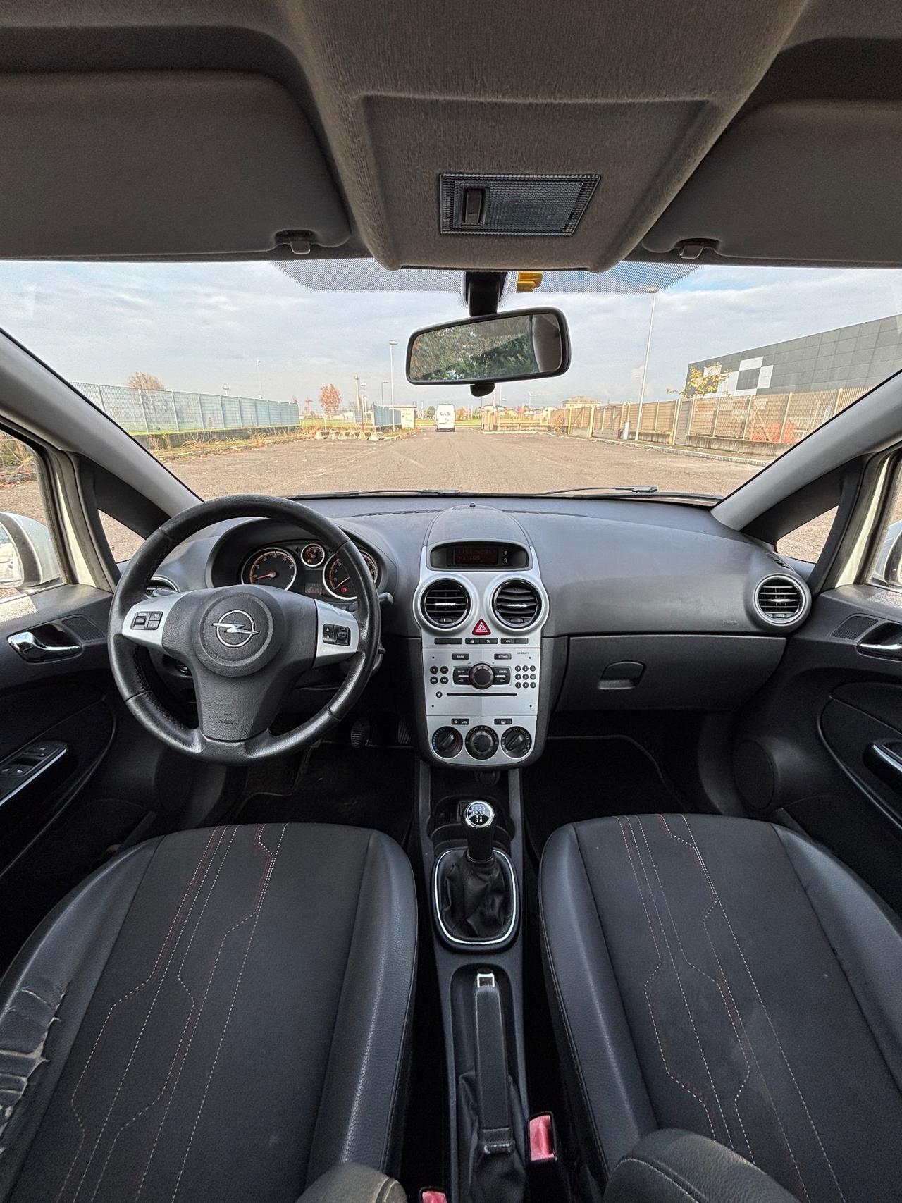 Opel Corsa 1.2 85CV 5 porte GPL-TECH Edition