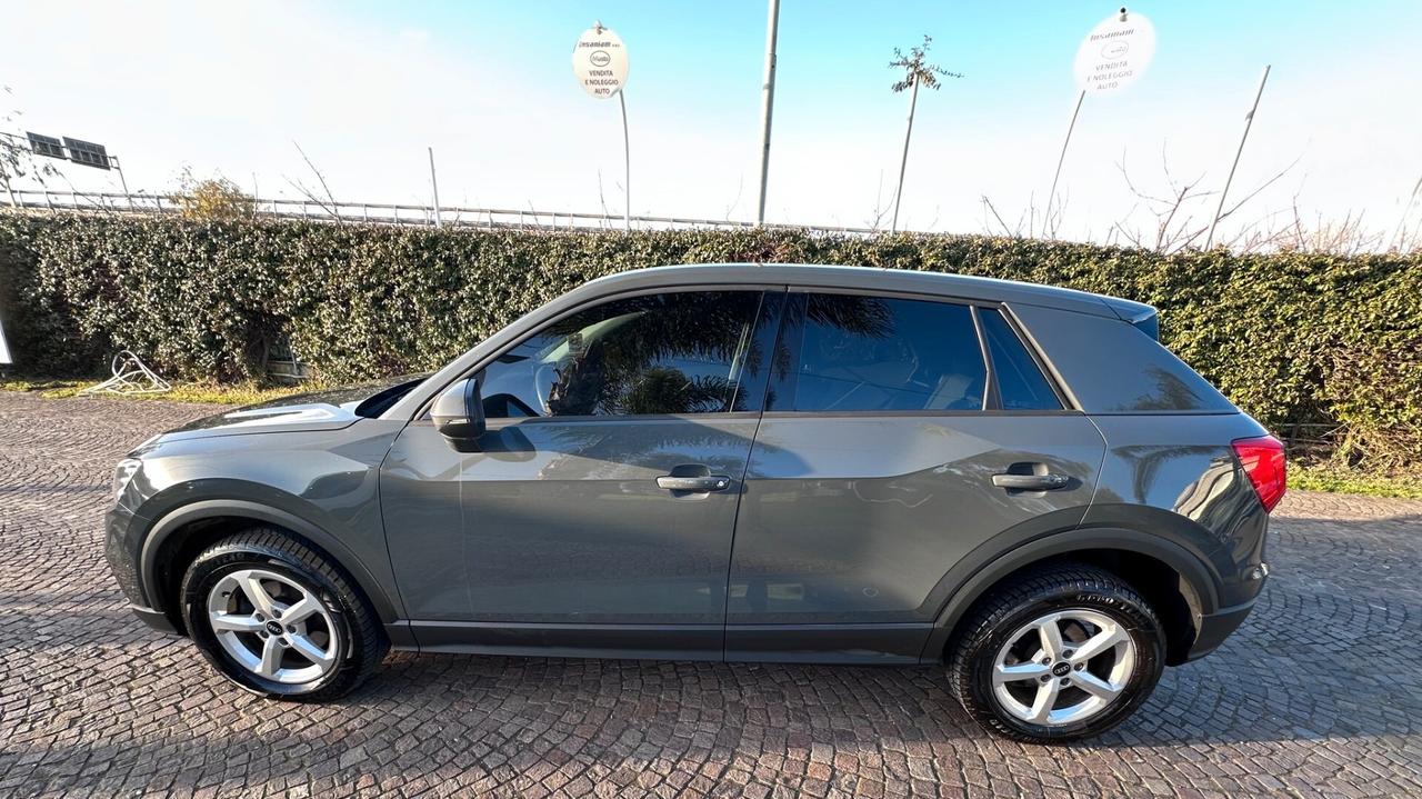 Audi Q2 30 TDI Business