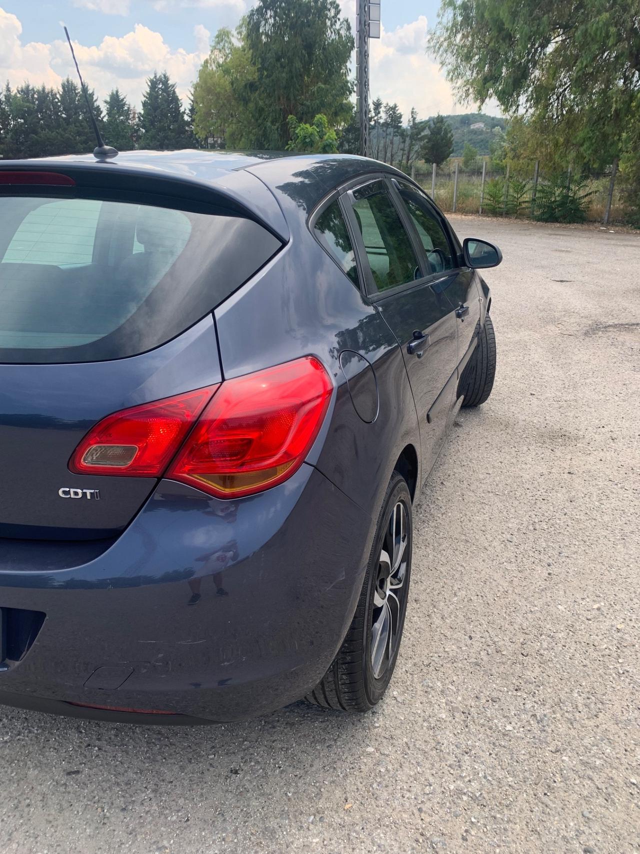 Opel Astra 1.7 CDTI 110CV 5p Cosmo 150000KM