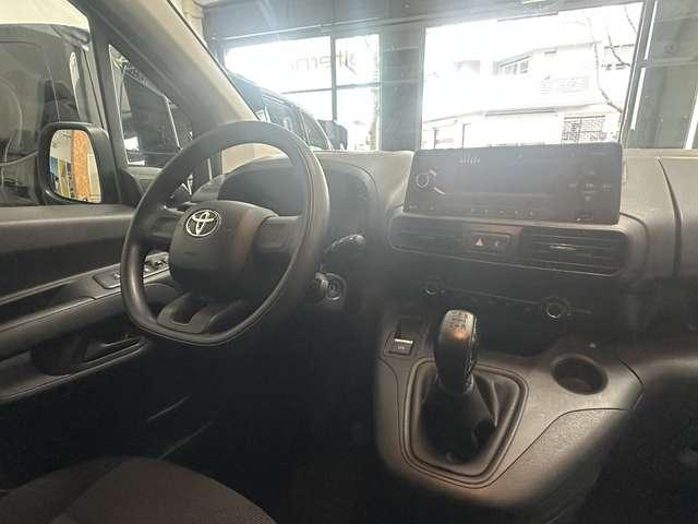 Toyota Proace City