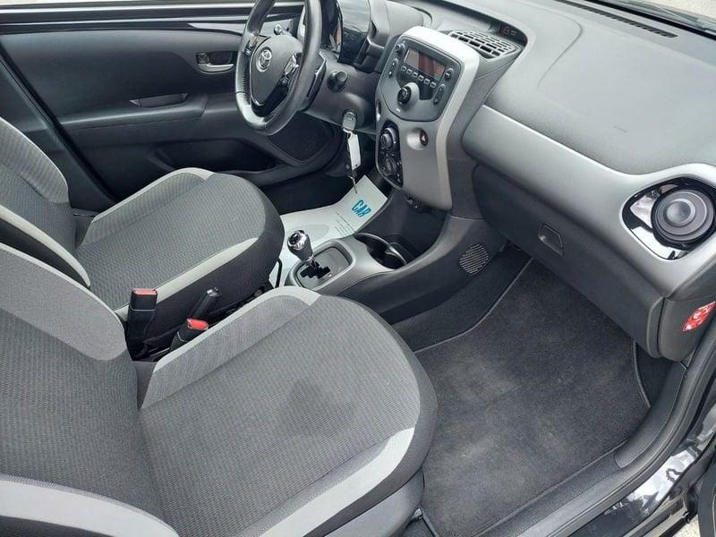 Toyota Aygo 1.0 VVT-i x-cool MMT