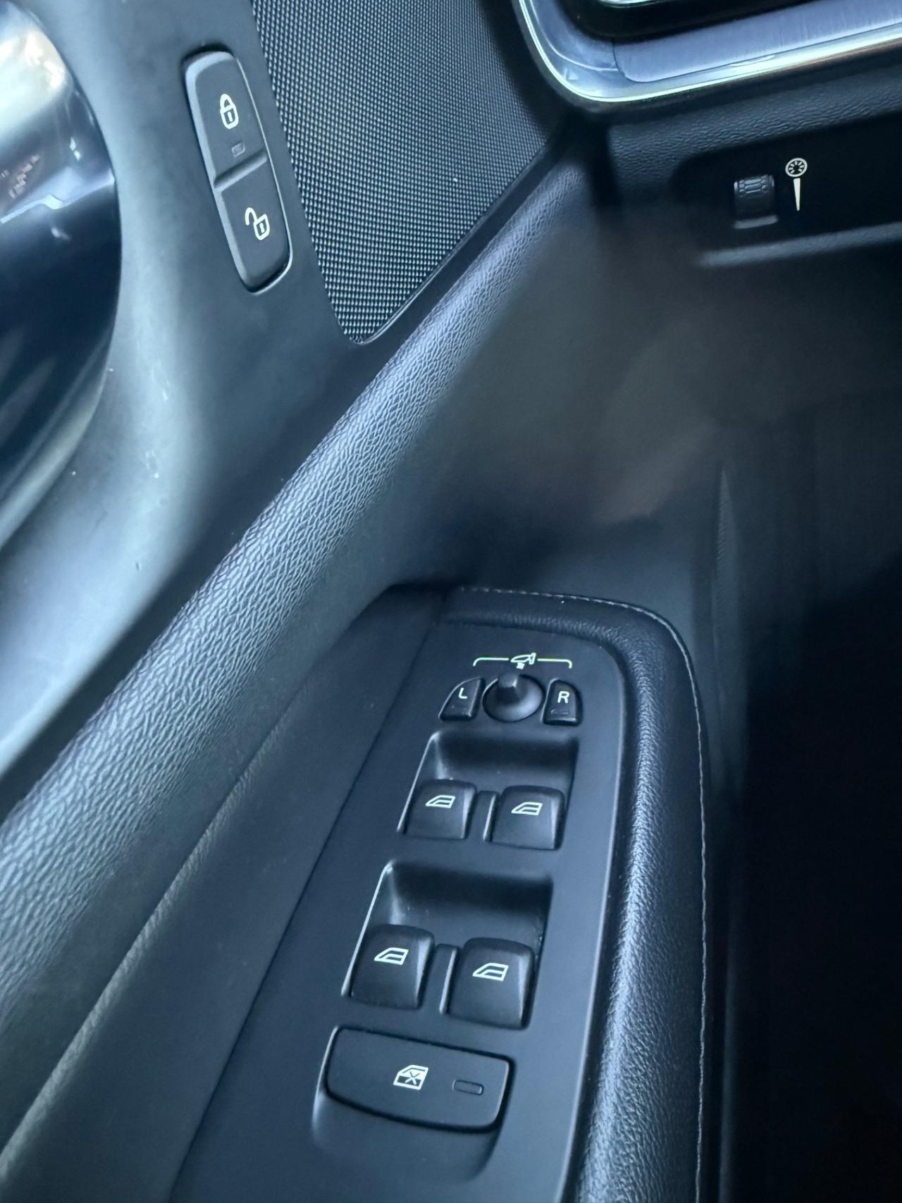 Volvo V60 B4 (d) Geartronic R-Design