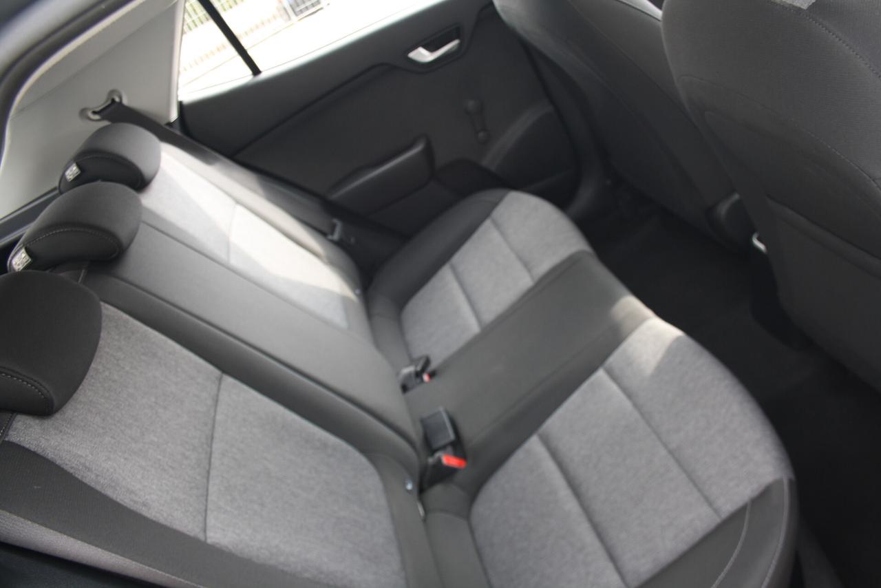 Kia Stonic 1.2 DPI Urban *2022