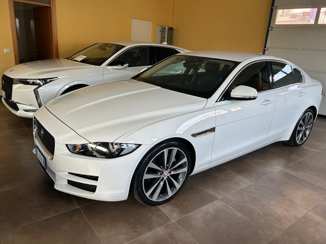 Jaguar XE 2.0 D Turbo aut. Portfolio
