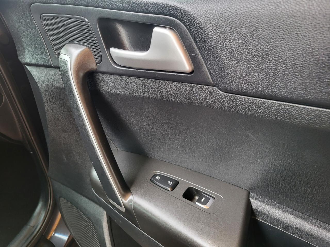 Kia Sportage 1.7 CRDI 141 CV DCT7 2WD Business Class