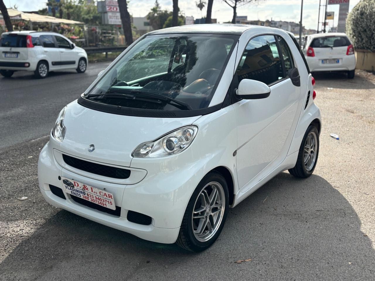 Smart ForTwo 1000 52 kW MHD coupé passion