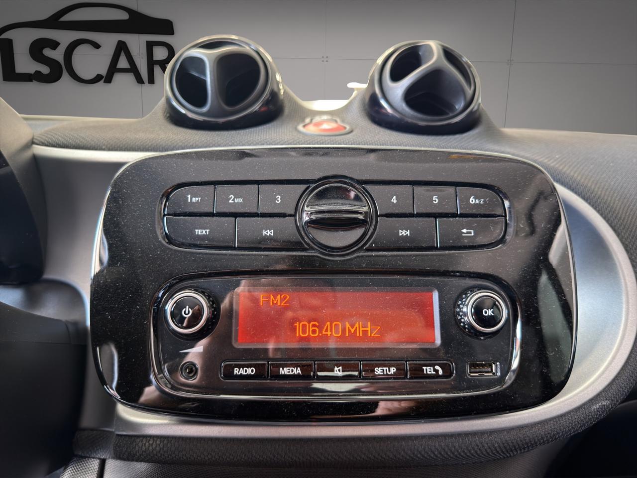 Smart fortwo coupe 0.9 Turbo Passion 90cv - Unico proprietario - Cerchi in lega - Luci Led - Tetto panoramico - Volante multifunzione