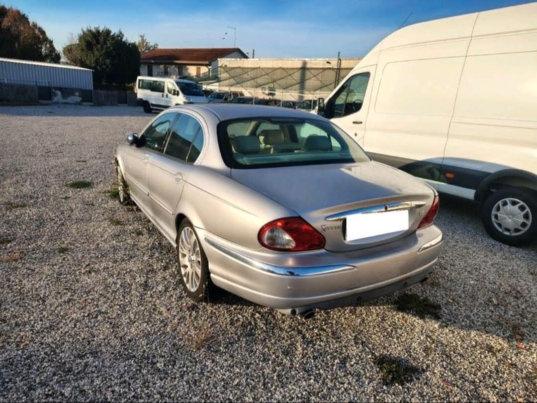 Jaguar X-Type 3.0 V6 24V cat Executive