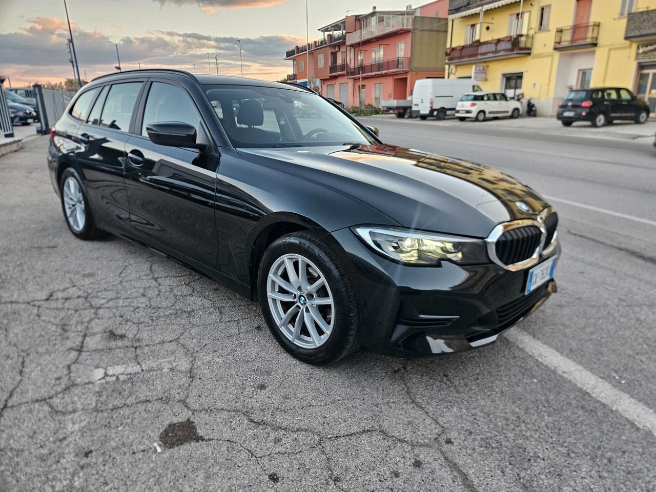 Bmw 318d 48V Touring Business Advantage