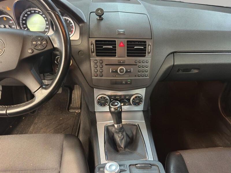 MERCEDES Classe C (W/S204) C 200 CGI BlueEFFI...