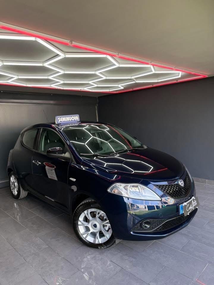 Lancia Ypsilon 1.2 69 cv Gold 2020 NUOVA