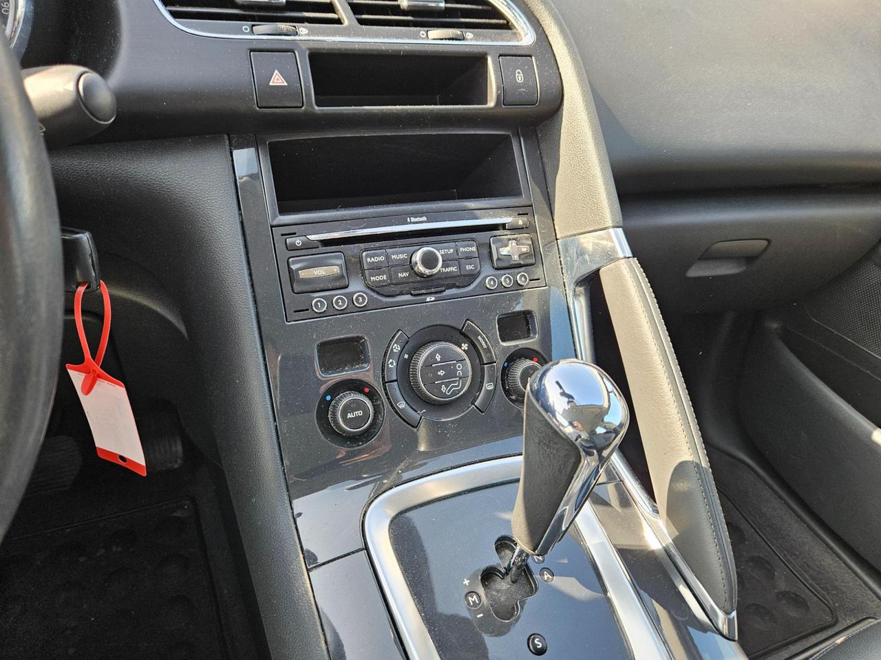 Peugeot 3008 3008 1.6 e-hdi 8v Access (premium) s&s 112cv robot