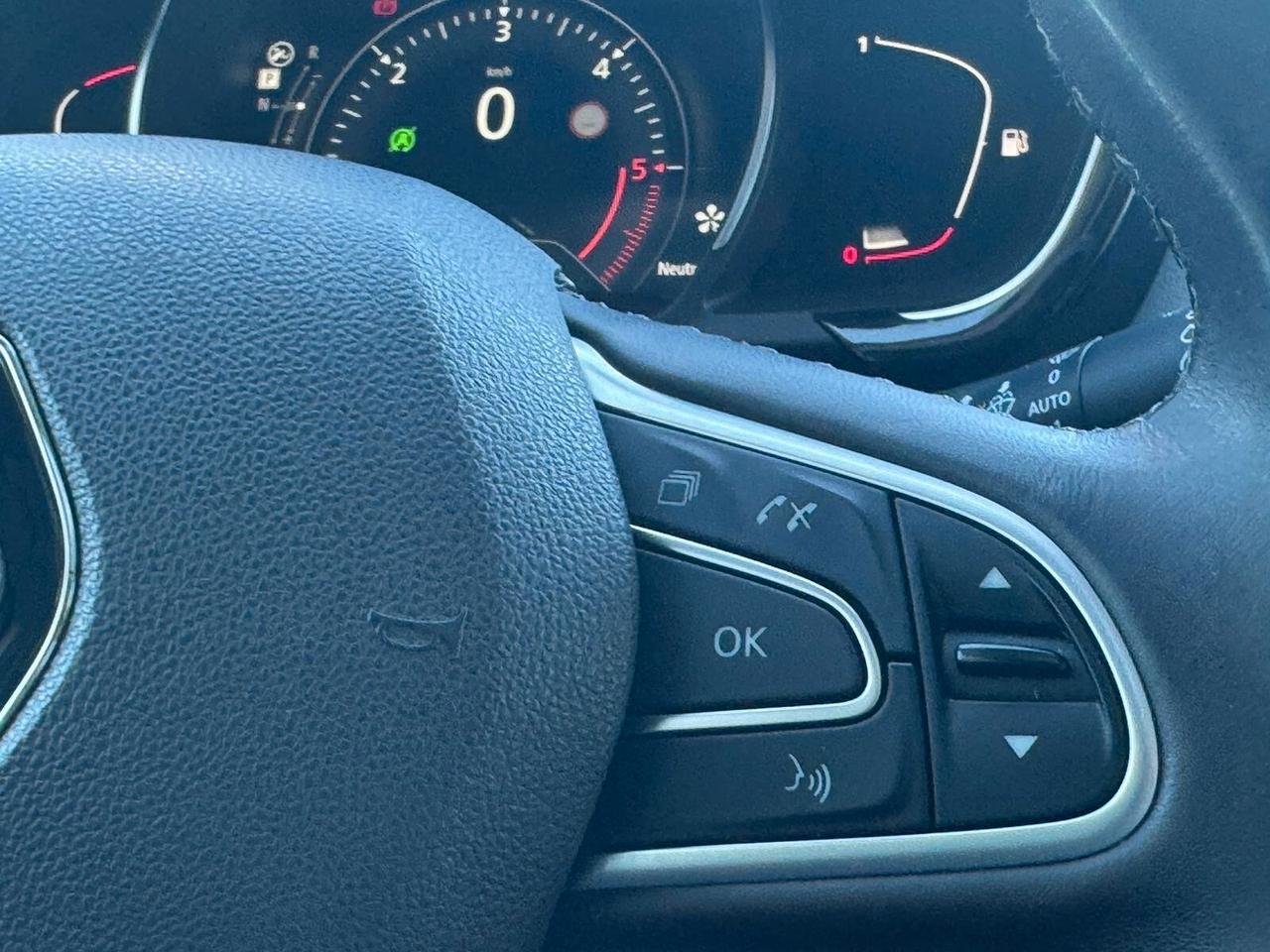 Renault Espace dCi 160CV EDC Energy Intens