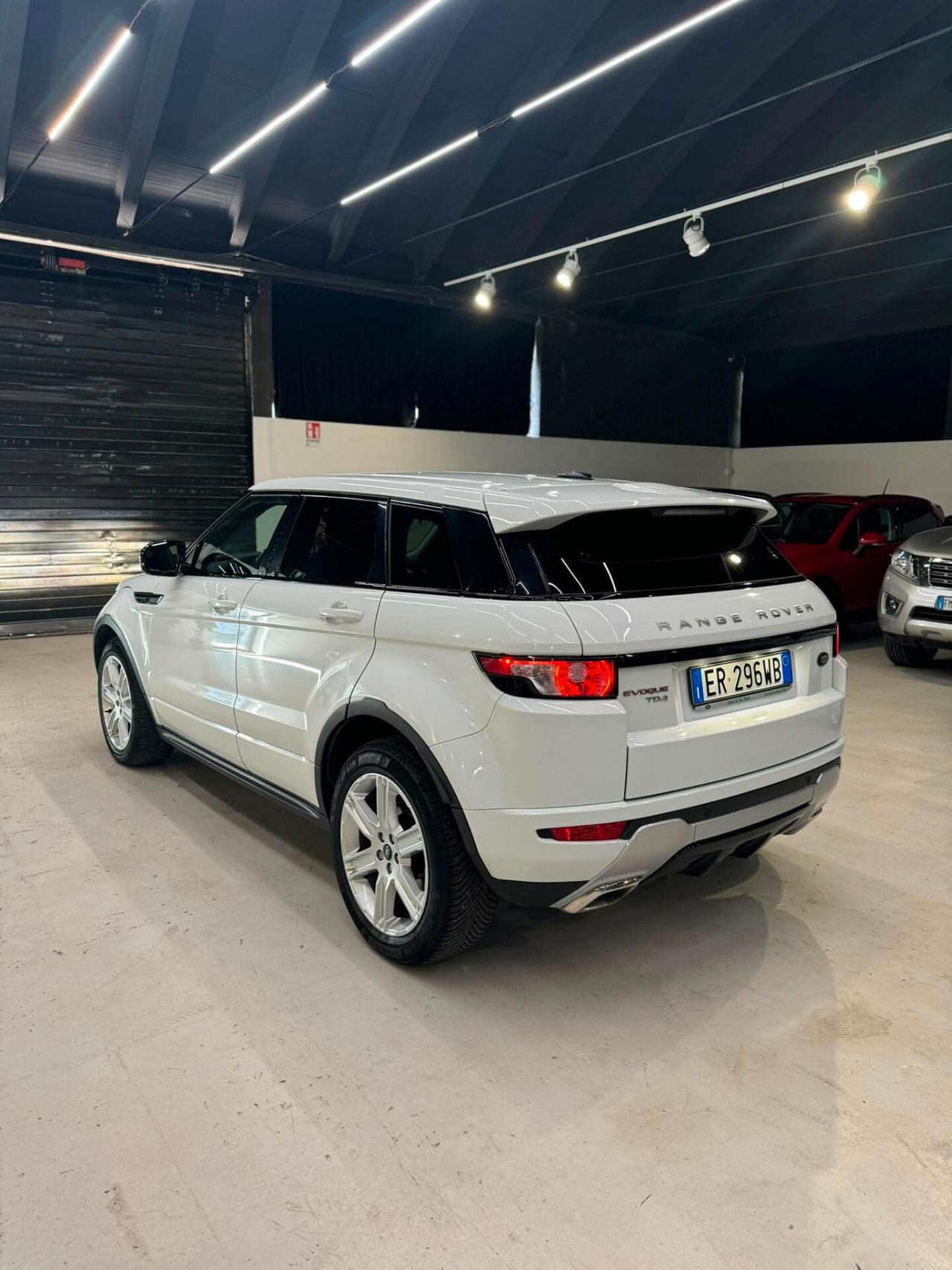 Land Rover Range Evoque 2.2 TD4 5p. Prestige