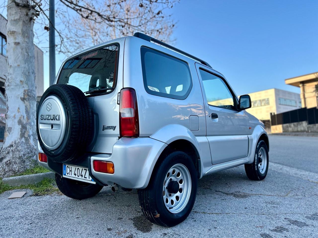Suzuki Jimny 1.3i 16V cat 4WD JLX Special