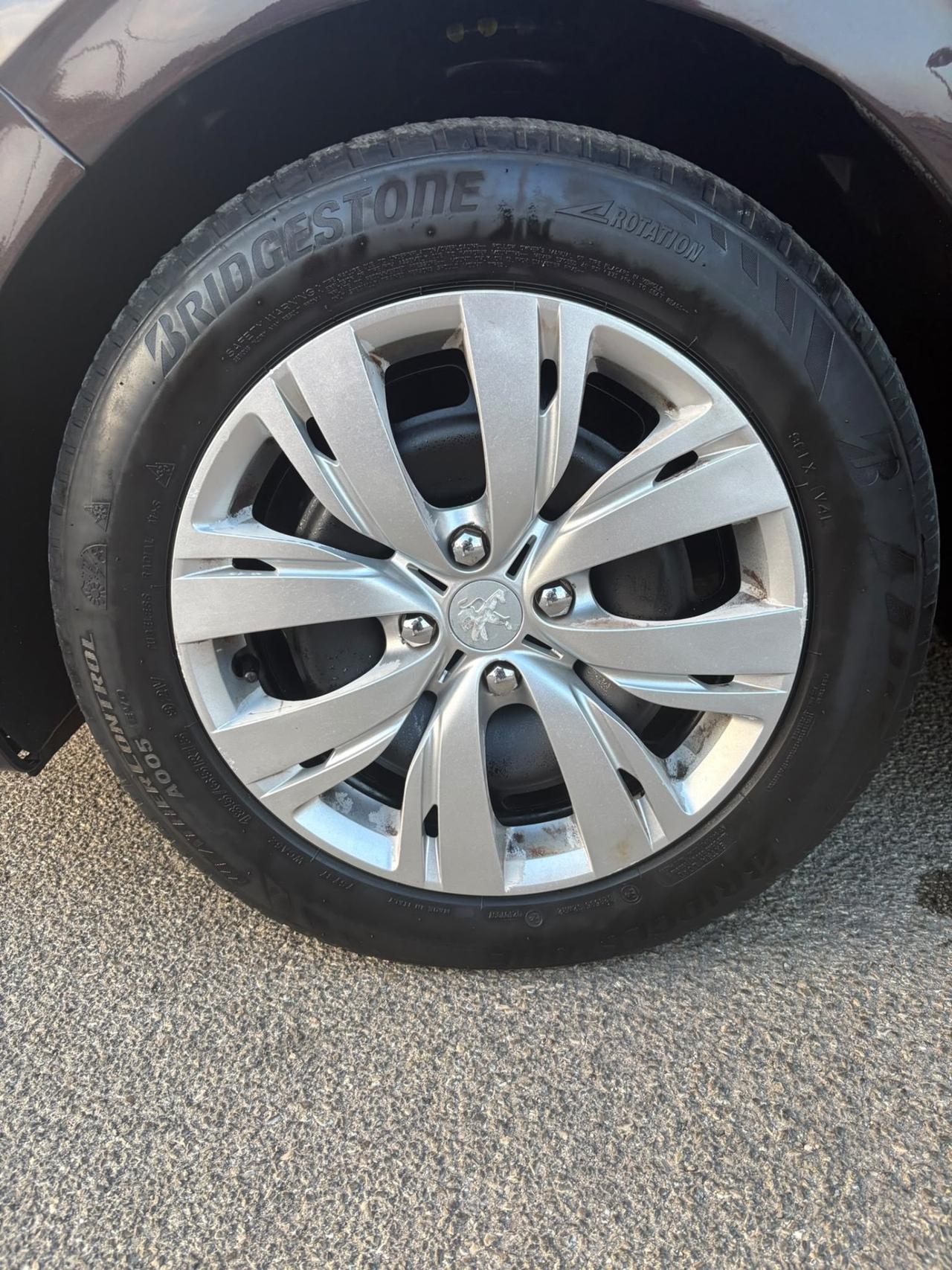 Peugeot 208 1.4 HDi 5 porte Access Unipro 2012