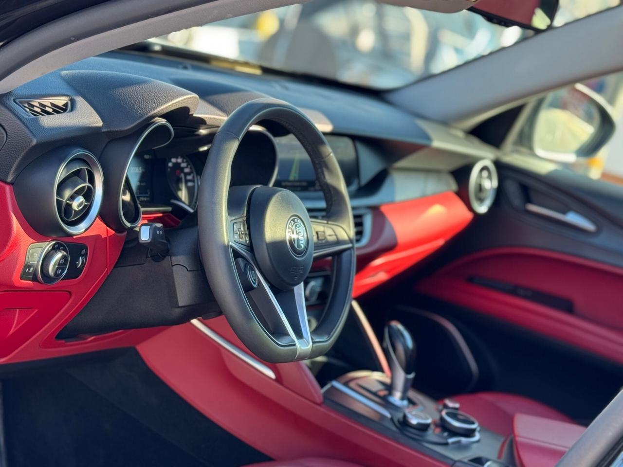 ALFA STELVIO 2.2 T 210CV Q4 GARANZIA 12 MESI PERMUTABILE