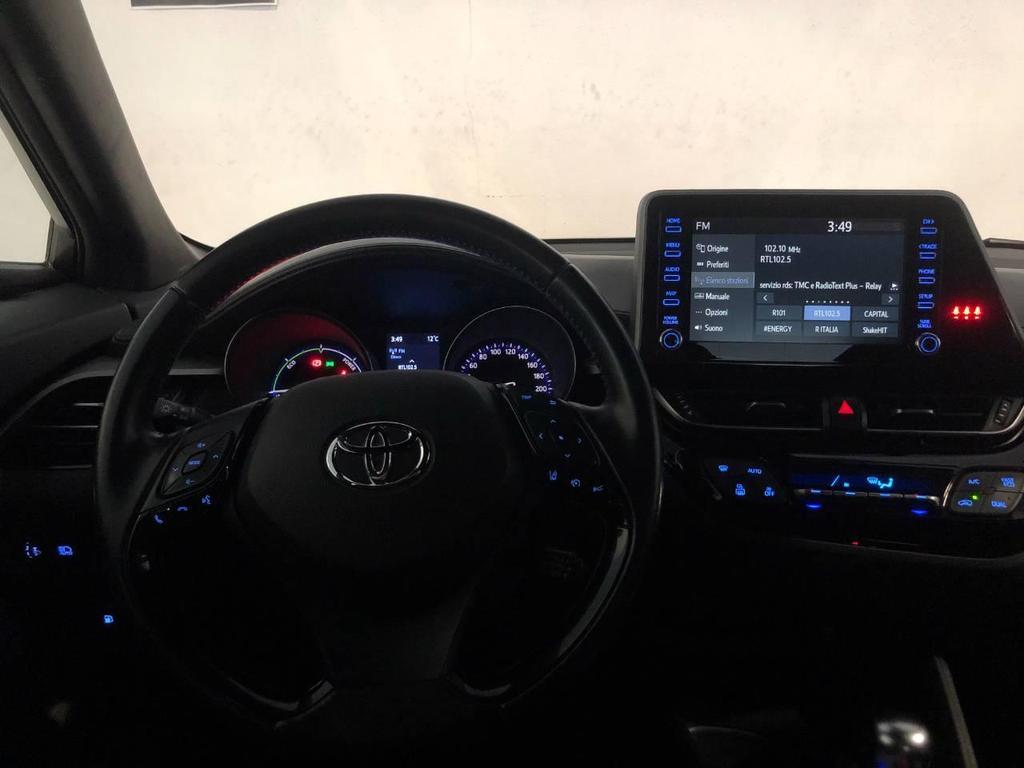 Toyota C-HR 1.8 Hybrid Active E-CVT