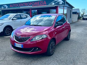 Lancia Ypsilon 1.0 FireFly 5 porte S&S Hybrid Gold Plus