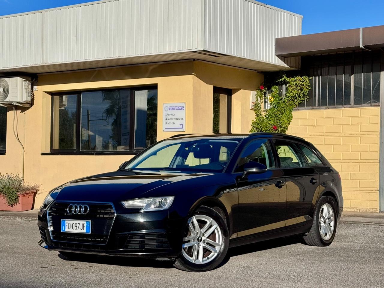 Audi A4 Avant 2.0 TDI 150 CV S tronic Business