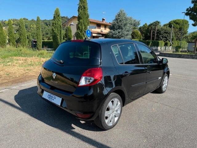 Renault Clio 1.2 16V 5 porte Dynamique