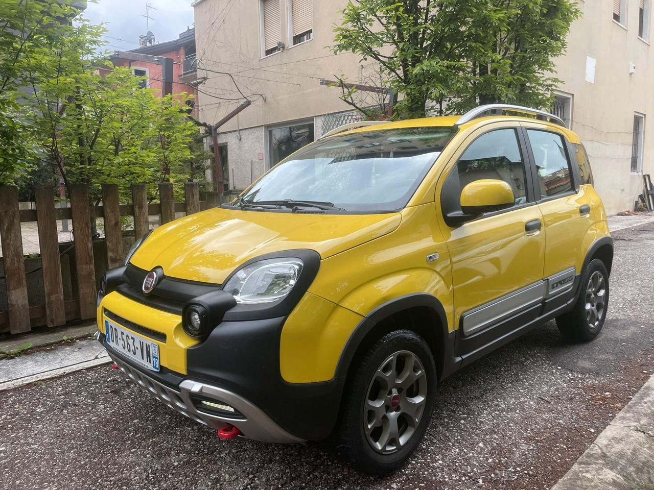 FIAT PANDA CROSS 4x4 0.9 TWINAIR 90CV - GANCIO TRAINO