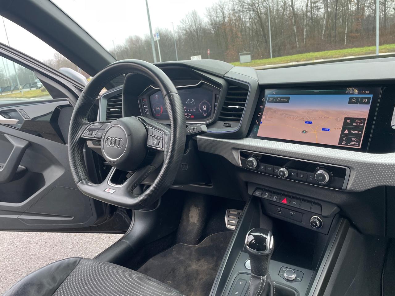 Audi A1 SPB 40 TFSI S tronic line*Automati*Navi*