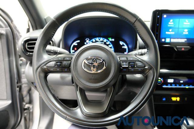 TOYOTA Yaris Cross 1.5 HYBRID 5PORTE E-CVT AWD-I 4x4 TREND FULL LED