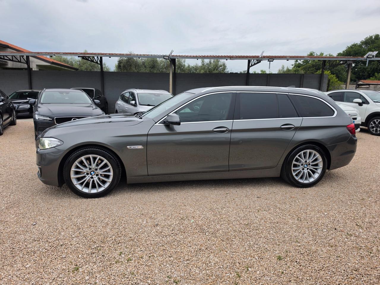 Bmw 520 520d Touring aut. Modern 12 mesi Garanzia