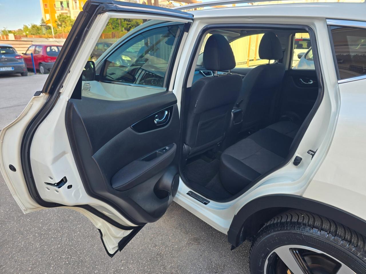 Nissan Qashqai 1.5 dCi Tekna