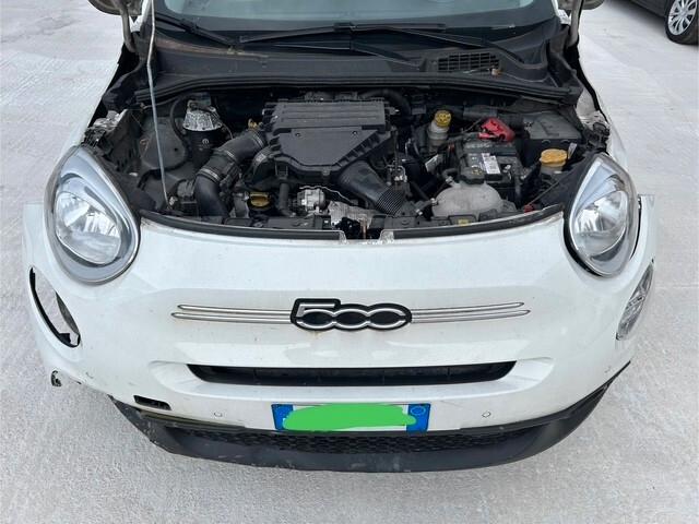 Fiat 500X 2024 1.3 MultiJet 95 CV sinistrata incidentata