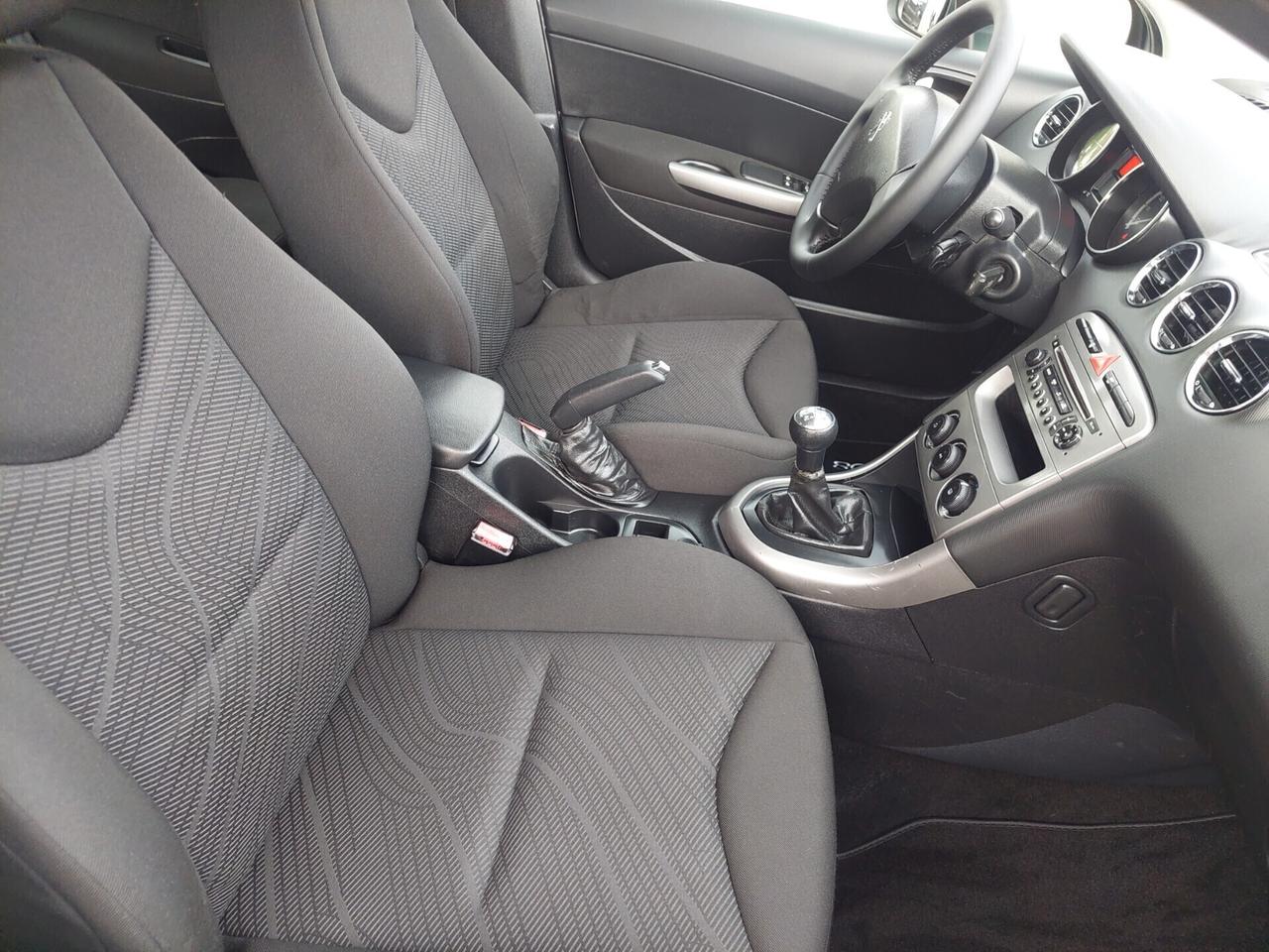 Peugeot 308 1.6 8V HDi 93CV SW Business