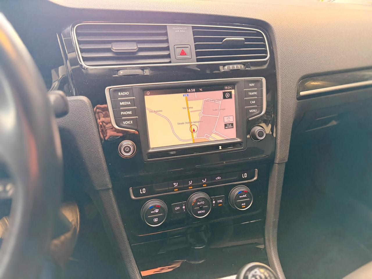 Volkswagen Golf Variant 1.4 TGI Highline BlueMotion