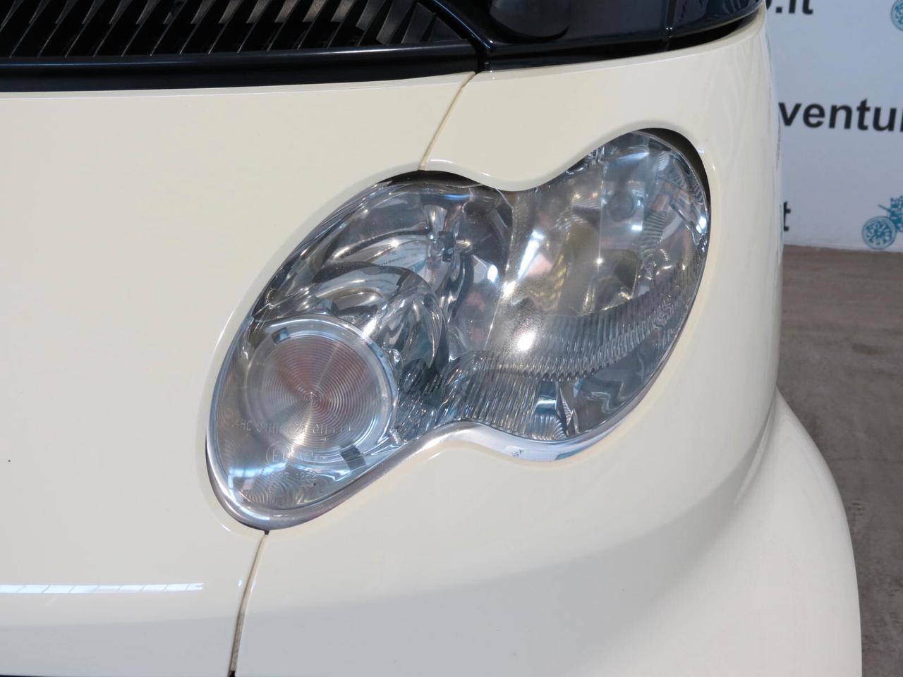 Smart 700 city-coupé pure (45 kW)