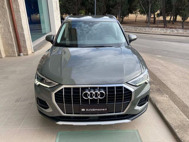 AUDI Q3 35 2.0 TDI S tronic Business Advanced COCKPIT