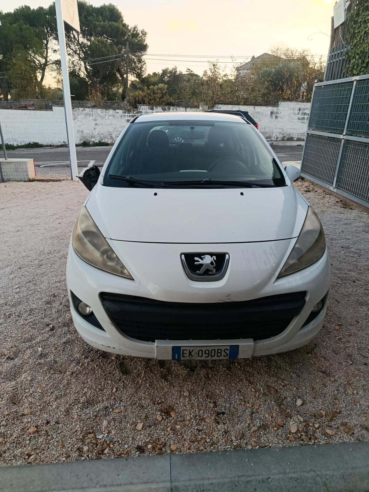 Peugeot 207 1.4 HDi 70CV 5p. Energie