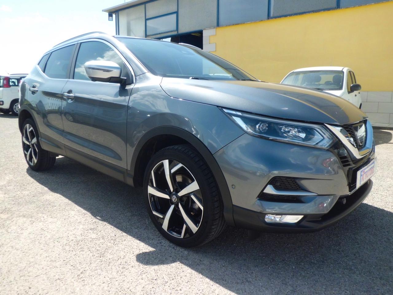 Nissan Qashqai 1.5 dCi Tekna full full