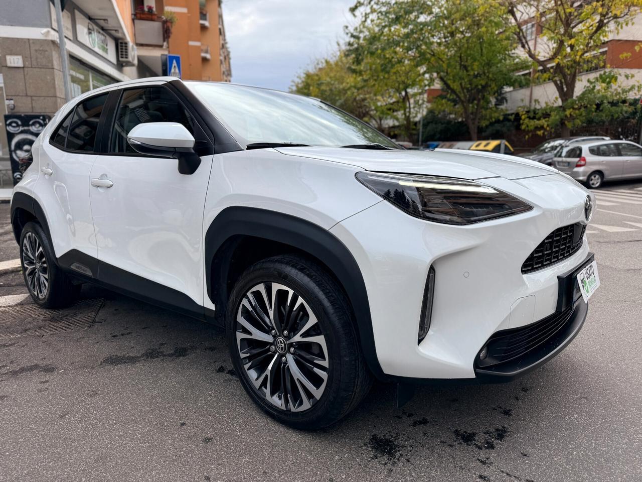 Toyota Yaris Cross 1.5 FULL Hybrid Lounge AWD