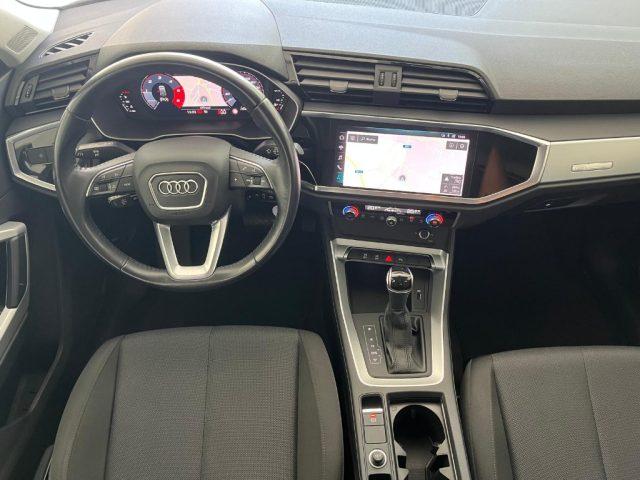 AUDI Q3 35 TDI quattro Business Advanced