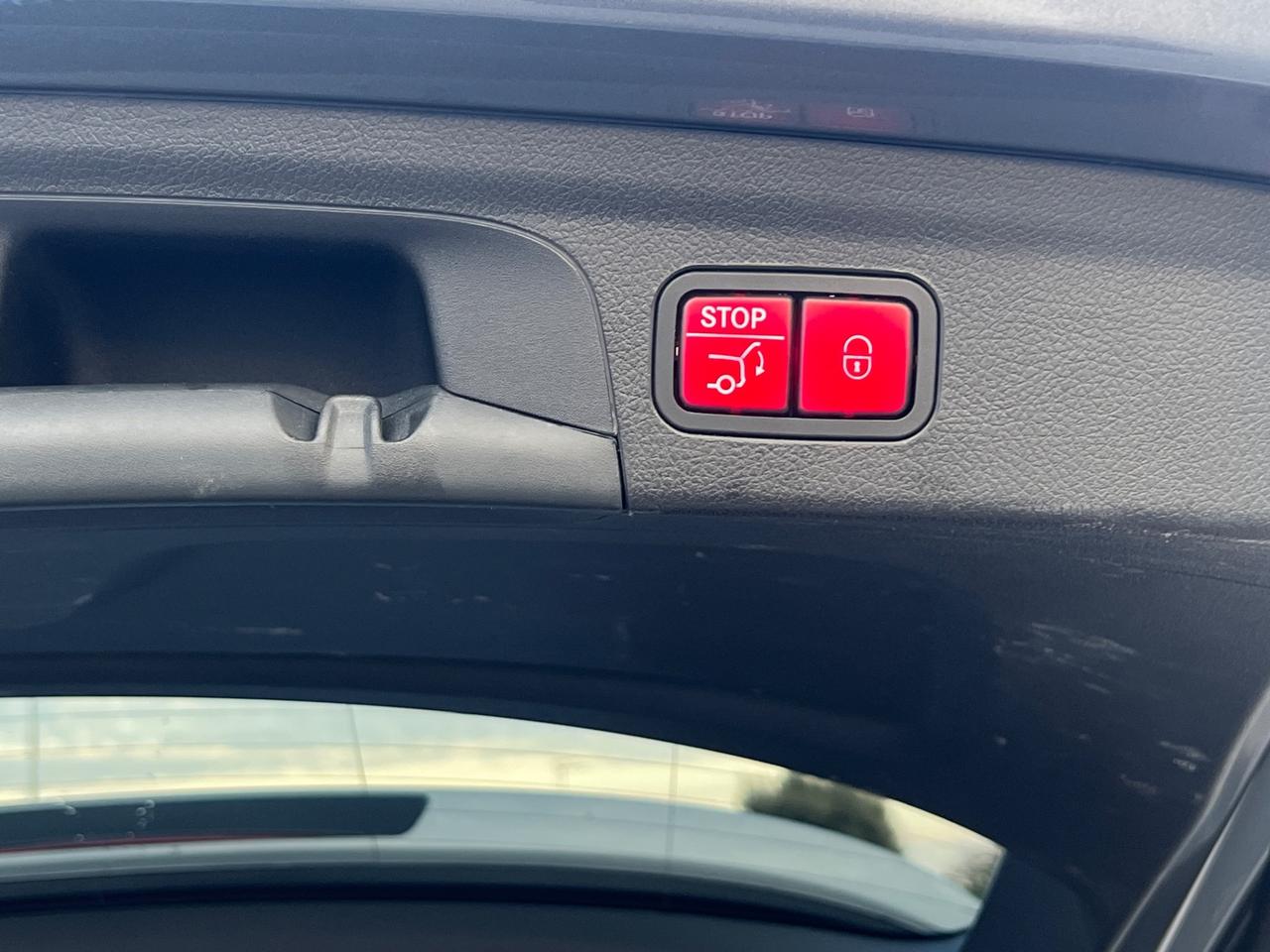 Mercedes-benz GLE 300d AMG Premium Plus 4matic UNICO PROP FULL OPT