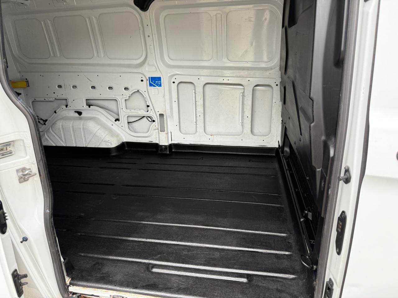 Ford Transit Custom 2.2 Diesel Passo Lungo