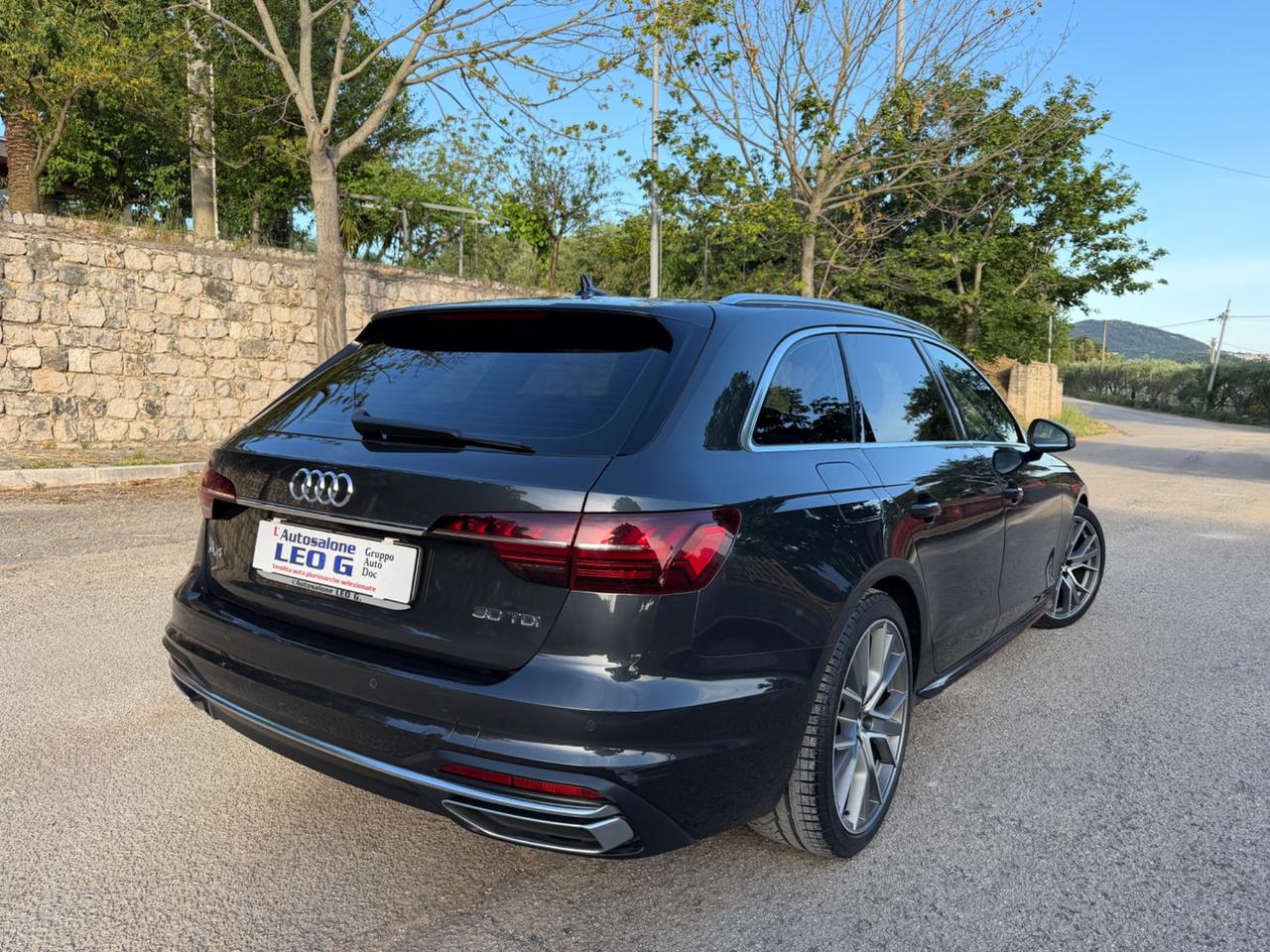 Audi A4 Avant 30 TDI/136 CV S tronic Business Advanced